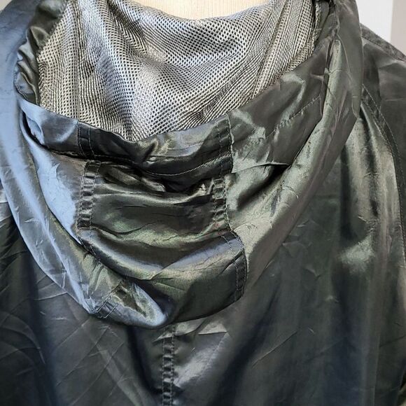 Ralph Lauren Green zipper rain coat. Hooded. Big‎ zipper pockets. XL trav… - Picture 5 of 14